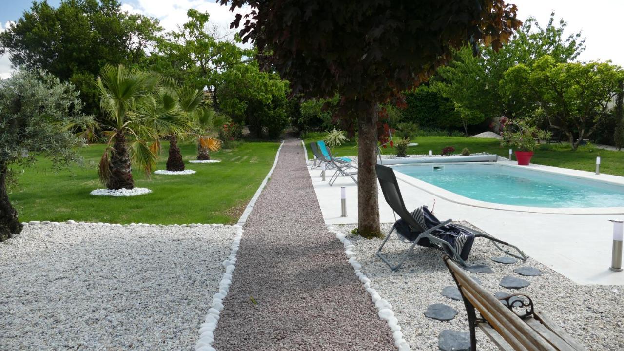 Bed and Breakfast La Rochelle Et L'Aunis Saint-Sauveur-d'Aunis Экстерьер фото